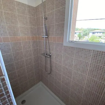 Maison Jasmin Vecchio بيت للعطل بورتو فيكشْيو